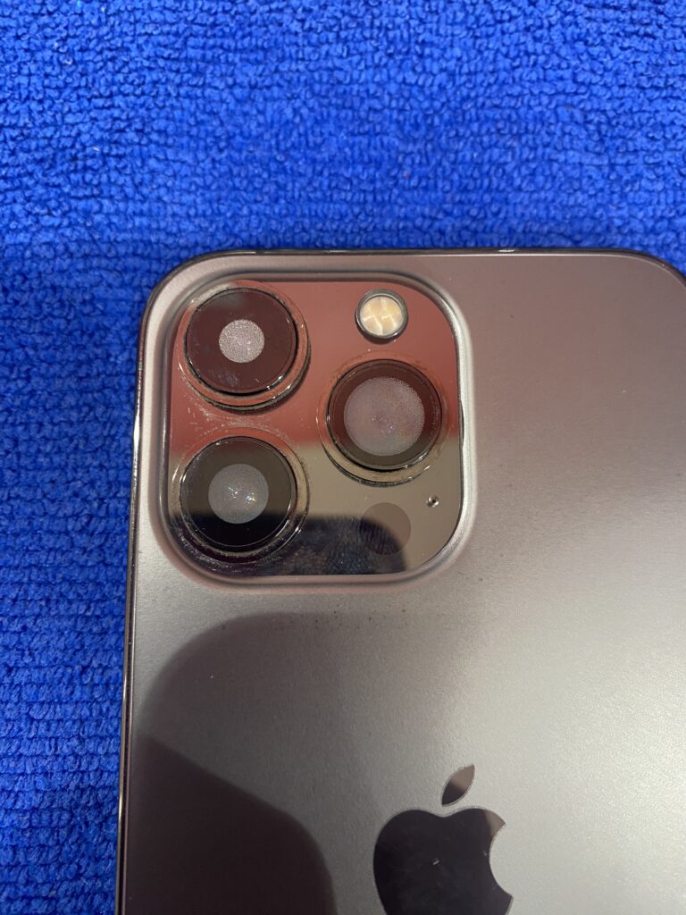 iPhone13pro水没